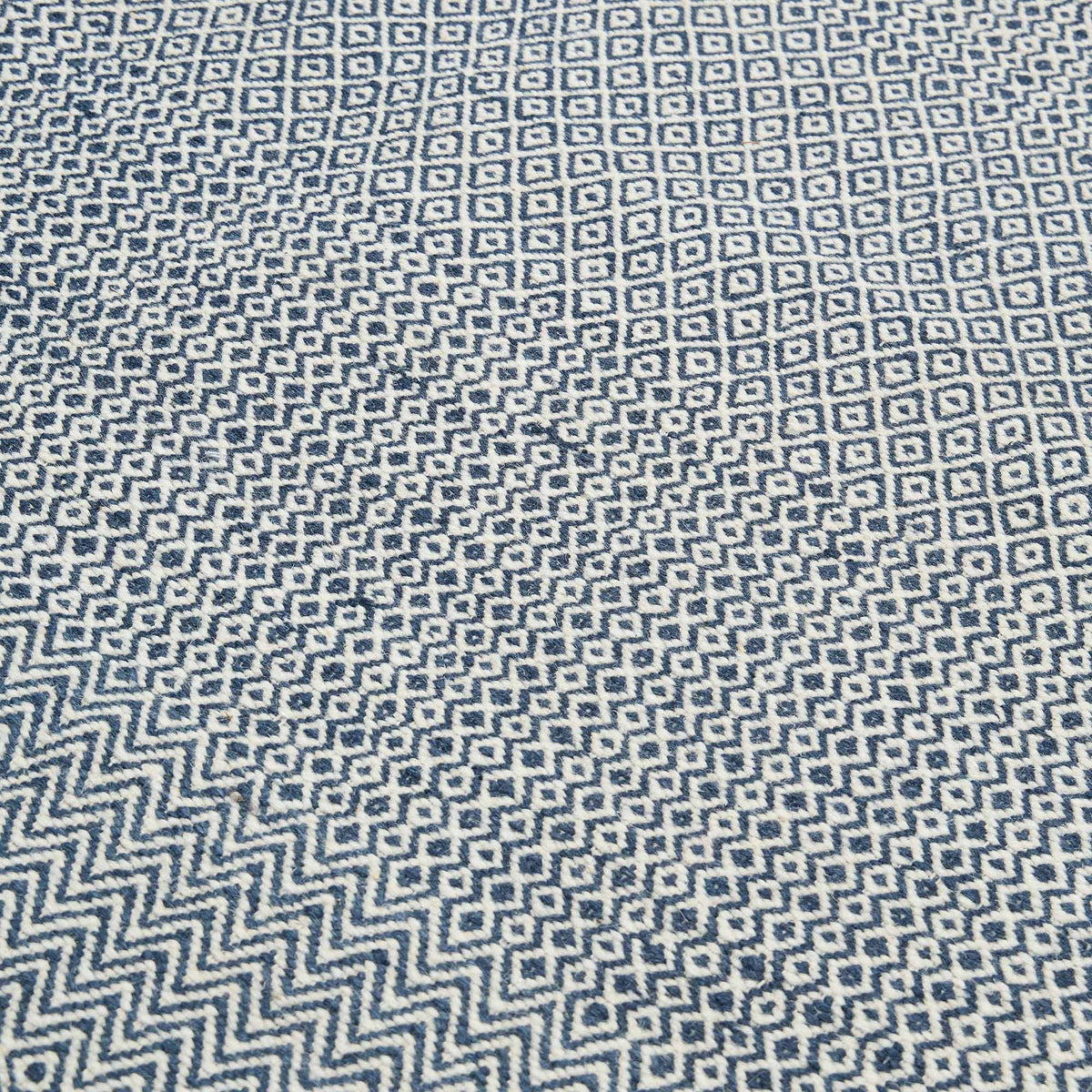 Mini Diamond Kilim Rug Ink 200 x 300cm