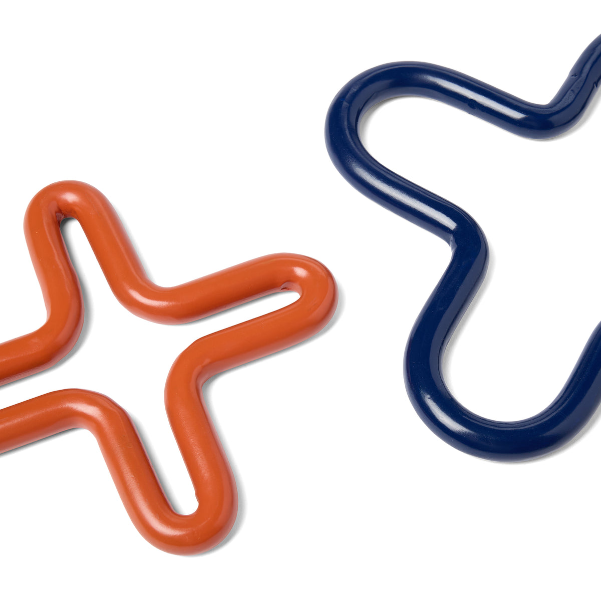 Icon Cross Nesting Trivets Red & Blue (Set of 2)